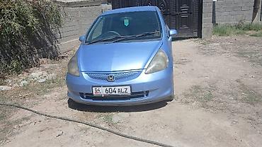 sprinter 4 4: Honda Fit: 2002 г., 1.3 л, Автомат, Бензин, Хэтчбэк — 1