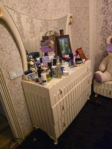 Yataq otağı dəstləri: İkinəfərlik çarpayı, 2 tumba, Dolab, Komod, Türkiyə, İşlənmiş -da lalafo.az — 6 Yataq otağı dəstləri: İkinəfərlik çarpayı, 2 tumba, Dolab, Komod, Türkiyə, İşlənmiş — 6