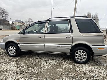 атбашы авто: Hyundai Santamo: 1998 г., Кол менен иштөөчү, Бензин, Вэн/Минивэн — 7