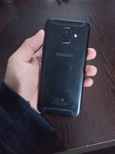 samsug s10: Samsung Galaxy J8, rəng - Qara, İki sim kartlı