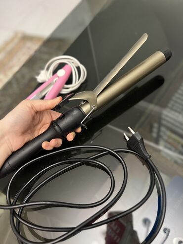 ip камеры fast hair straightener с датчиком температуры: Плойка в отличном состоянии, делает крупные локоны, регулируемая