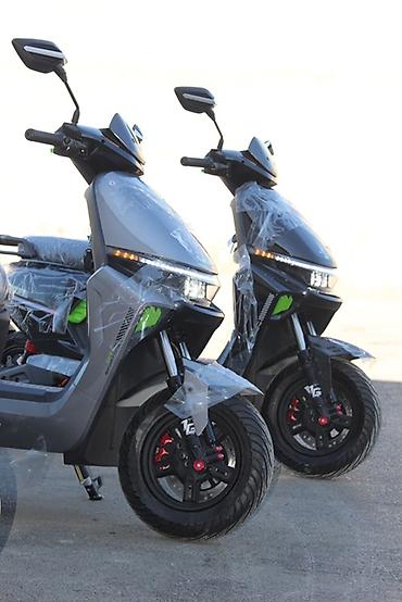 mopet elektrik: Elektrik skuter – şəhərdaxili sürət və komfort üçün müasir model - — 1