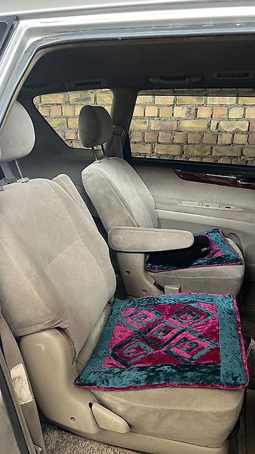 Toyota: Toyota Ipsum: 2001 г., 2.4 л, Автомат, Бензин, Минивэн — 6