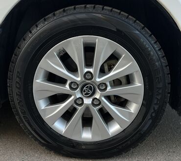 Toyota: Toyota Corolla: 2019 г., 1.8 л, Вариатор, Гибрид, Седан — 10