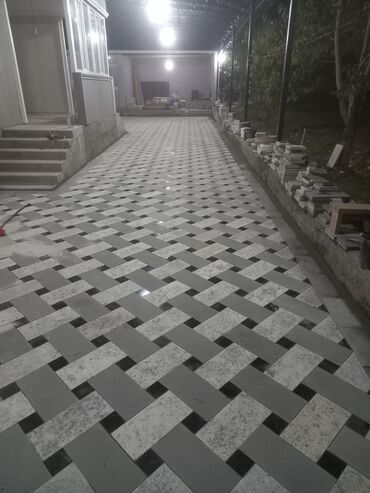 Каменщики, кладчики: Каменщик. 3-5 лет опыта — 16