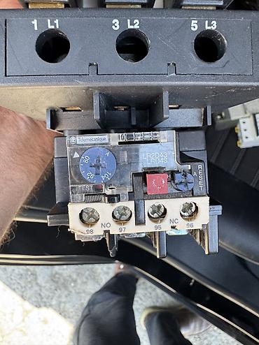 Ev və bağ: Schneider 150 amper kontaktor,orjinal mehsuldur,istifade — 4