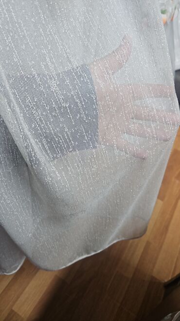 Parçalar: Ağ rəngli, şəffaf tül parça. Yüngül və zərif görünüşü ilə pərdələr — 4