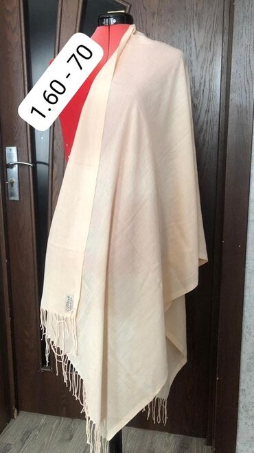 Digər qadın geyimləri: Salam yaylığlar tezedir hediyye verilib istifade olunmayıb satılır 11 — 10