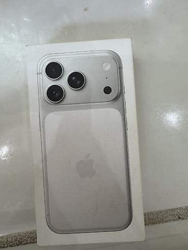 goggle pixel: Смартфон Apple iPhone, серебристый цвет, в комплекте фирменная — 6