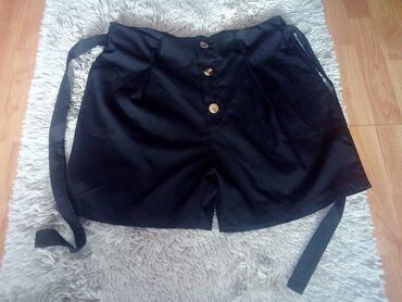 kratke majice i šortsevi za fitnes: XL (EU 42), bоја - Crna, Jednobojni