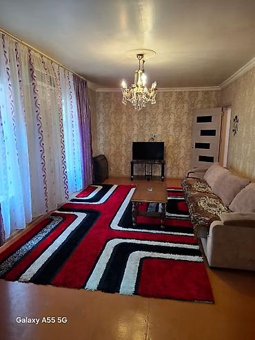 ramana kirayə evlər: Salam ev Saray qəsəbəsində yerləşir.Saray İnternatın kuruquna yaxın — 1