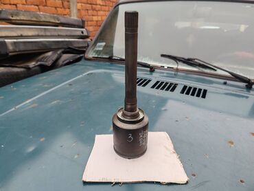 Auto delovi: Zglob homokineticki do diferencijala desni fi 26mm br.3. Polovno — 4