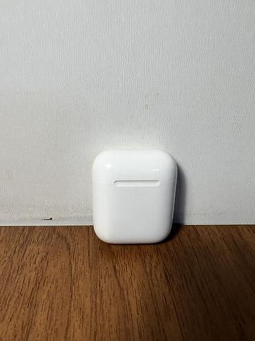 apple ipod touch: Apple AirPods 1, ehtiyyat hissəsi kimi satılır, batareyasından başqa — 1