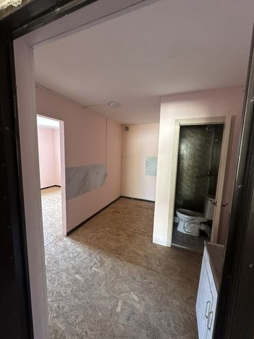 недостроенный дом: 22 м², Без мебели