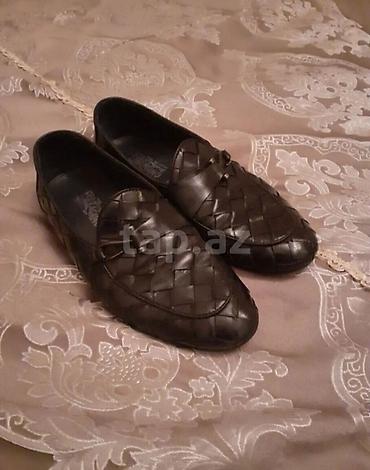 adidas az: Gencede satilir ici colu deri Salvatore Ferragamo kişi ayaqabisi 90azn — 1
