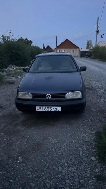 купить ssangyong korando новый: Volkswagen Golf: 1994 г., 1.6 л, Механика, Бензин, Хетчбек