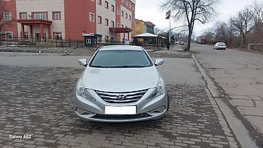 Hyundai: Hyundai Sonata: 2012 г., 2 л, Газ — 3