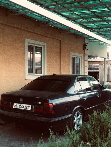 метиз 2: BMW 525: 1992 г., 2 л, Механика, Бензин, Седан