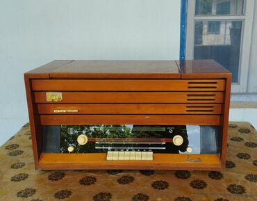 radio usb bluetooth: Radio ‘Minia-4’. Model 1967 ㅤㅤㅤㅤㅤㅤㅤㅤㅤㅤㅤㅤㅤㅤ SSRİ dövründən qalma