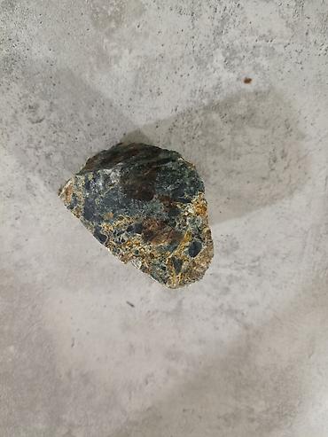 Галька: Натуральный камень-образец (необработанный) - Форма: неправильная — 10