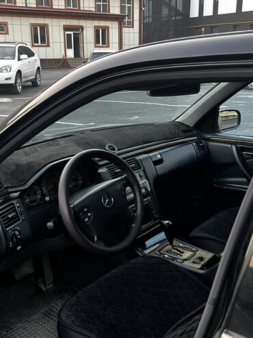 Mercedes-Benz: Mercedes-Benz E-Class: 2000 г., 3.2 л, Автомат, Бензин, Седан — 5