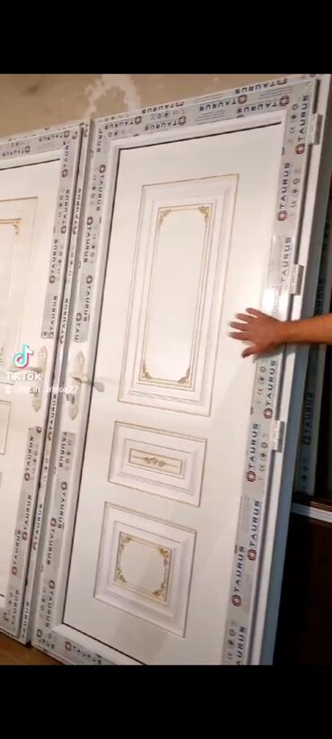 Qapıların təmiri: Naxışli Plasti̇k Hamam Qapıları. 350 man — 18