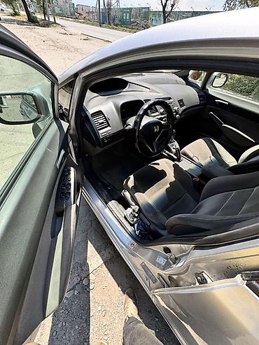 civik: Honda Civic: 2007 г., 1.3 л, Автомат, Гибрид, Седан — 4