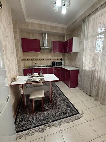 hostel osh: Сдаются 1/2-ком. квартиры время: час/сутки цены от 1700сом звонить и — 4