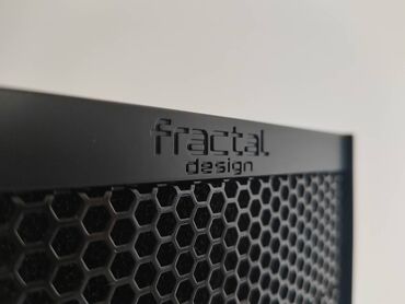 Desktop računari i radne stanice: Gejmer Intel i5 9400f/ 16Gb DDR4/ SSD HDD / GTX 1070 8Gb Odličan — 7