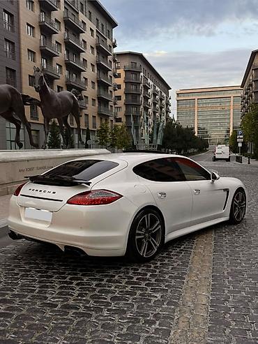 porsche disk: Porsche Panamera: 4.8 l | 2011 il 140000 km Sedan — 9