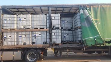 can eti: IBC konteynerlər – 1000 litr, plastik çənlər (paletli, qəfəsli) — 1