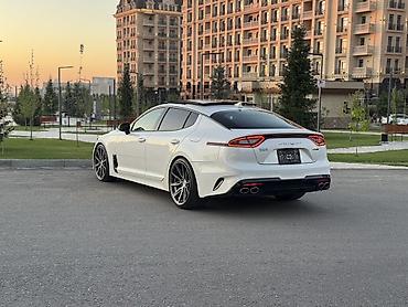Продажа авто: Kia Stinger: 2019 г., 2 л, Автомат, Бензин, Фастбек — 5
