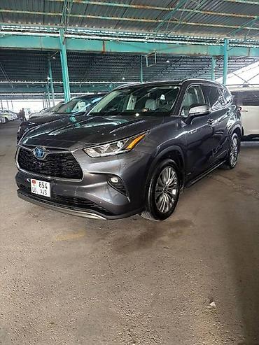 Toyota Highlander: 2020 г., 2.5 л, Автомат, Гибрид, Внедорожник