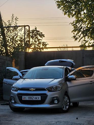 bud e9: Chevrolet Spark: 2016 г., 1 л, Автомат, Бензин, Хэтчбэк — 1