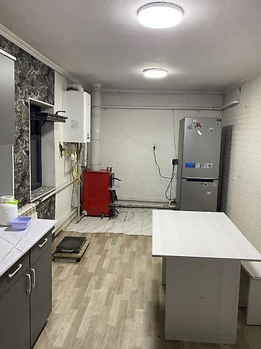 Долгосрочная аренда комнат: Сдаётся дом в городе кант Описание: - Просторная комната с большим — 5