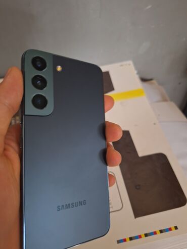 samsung s21fe: Samsung Galaxy S22, Б/у, 256 ГБ, цвет - Зеленый, 1 SIM