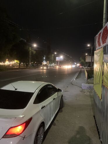 Hyundai: Hyundai Solaris: 2014 г., 1.4 л, Автомат, Бензин, Седан — 5