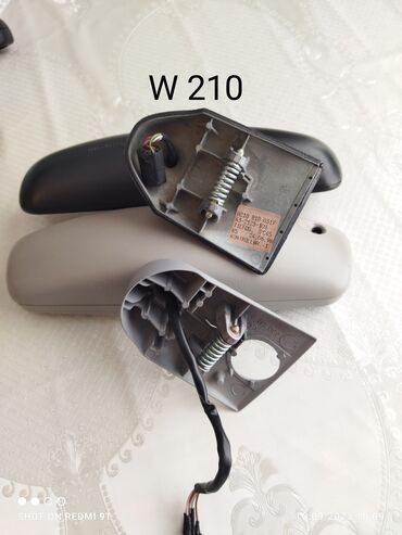 Avtomobilin yan güzgüləri: Mercedes Benz salon güzgüləri . Həzi Aslanov metrosu yaxınlığında — 8