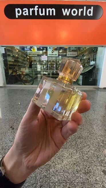 flora by flora parfum: Gucci By Gucci - Premium Class - Qadın ətri - 30 ml - 50 azn. ( Qapaq