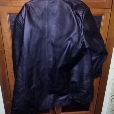 Куртки: Женская куртка 4XL (48), цвет - Черный
