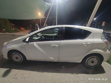 тойота приус с: Toyota Prius C: 2012 г., 1.5 л, Автомат, Гибрид, Хэтчбэк — 2