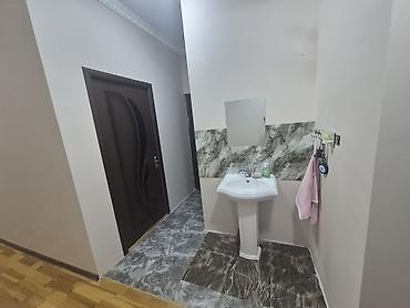 gence kirayə ev: Kirayə həyət evi - Tikili: 1 mərtəbəli fərdi yaşayış evi, daş — 5