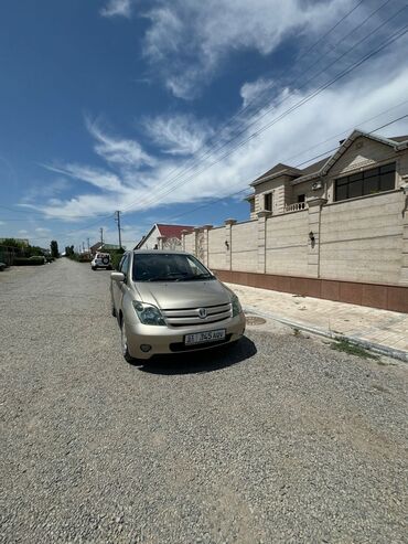 toyota ist: Toyota ist: 2003 г., 1.5 л, Автомат, Бензин