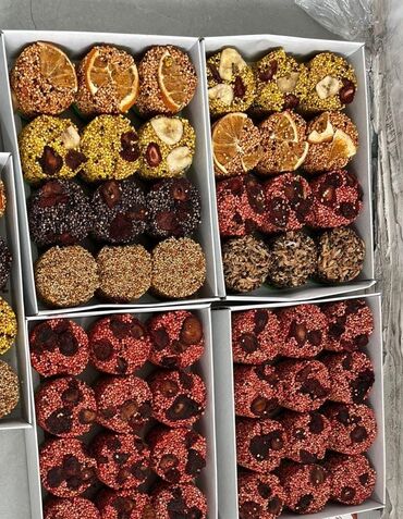 аквариумные рыбы купить: Zoo Market Kraker biznesi quş və xamyak krakerlərinin hazirlanma