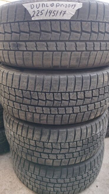 Шиналар 225 / 45 / R 17, Кыш, Колдонулган, Комплект, Жеңил унаалар, Жапония, Dunlop