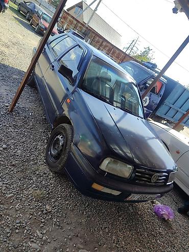 Volkswagen: Volkswagen Vento: 1992 г., Седан — 3