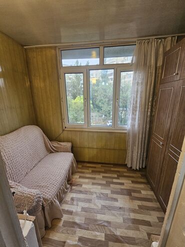 учкун 2 дом: 1 бөлмө, 32 кв. м, 104-серия, 4 кабат, Косметикалык ремонт