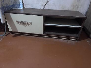 Ev üçün mebel: TV altlığı / media konsol - Material: laminat/LDSP taxta. - Rəng — 1