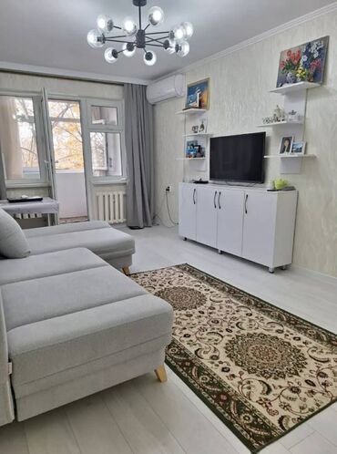 Продажа квартир: 2 комнаты, 45 м², 104 серия, 2 этаж, Евроремонт