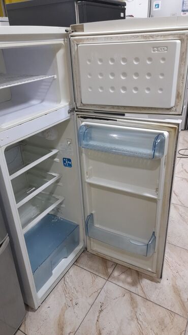 Soyuducular: 2 qapılı Gorenje Soyuducu Satılır, rəng - Ağ, Dolab içi — 26